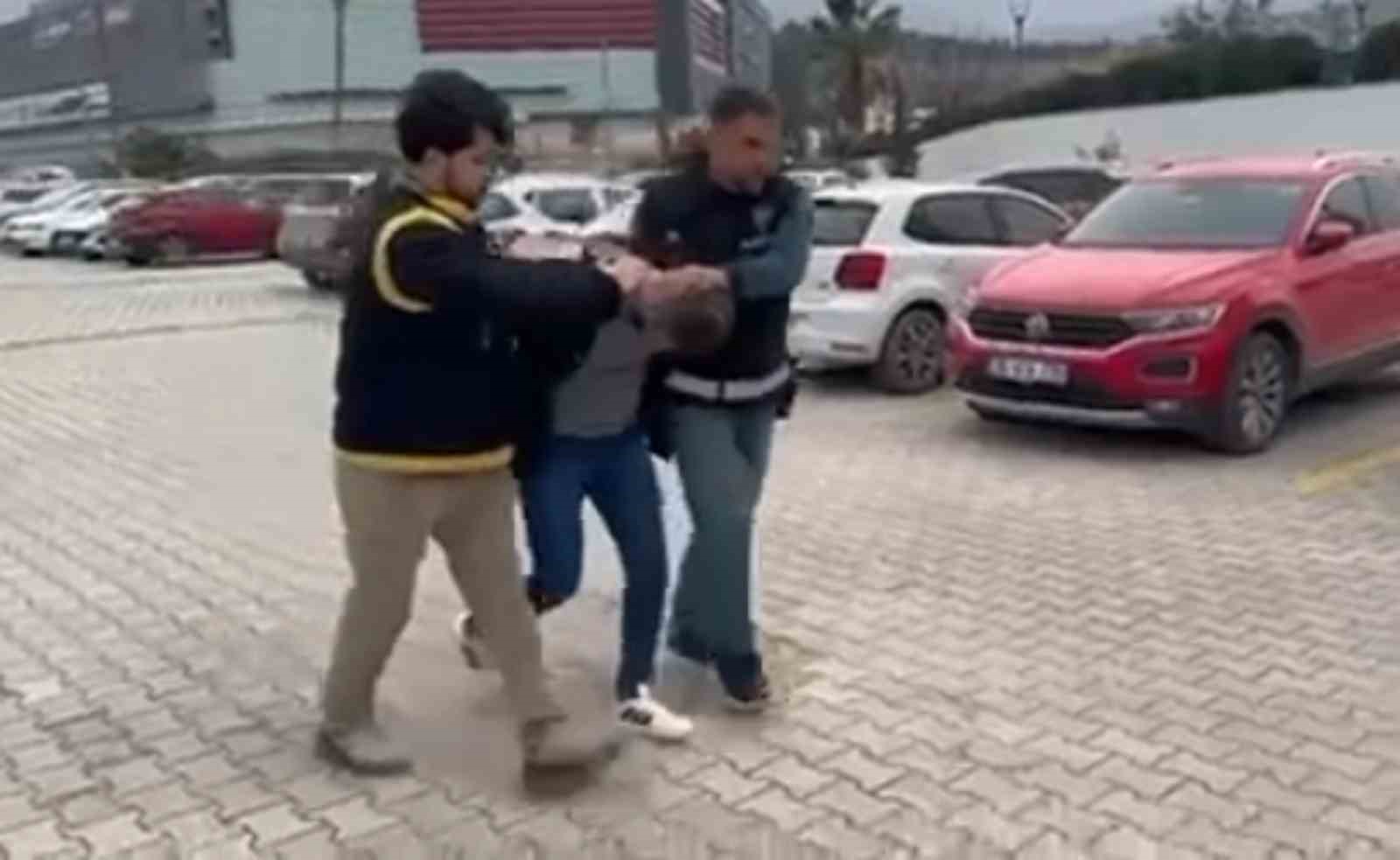 İskenderun’da  5 ayrı suçtan aranan şahıs yakalandı