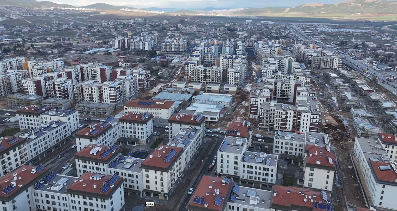 Depremin yıktığı Nurdağı küllerinden doğdu