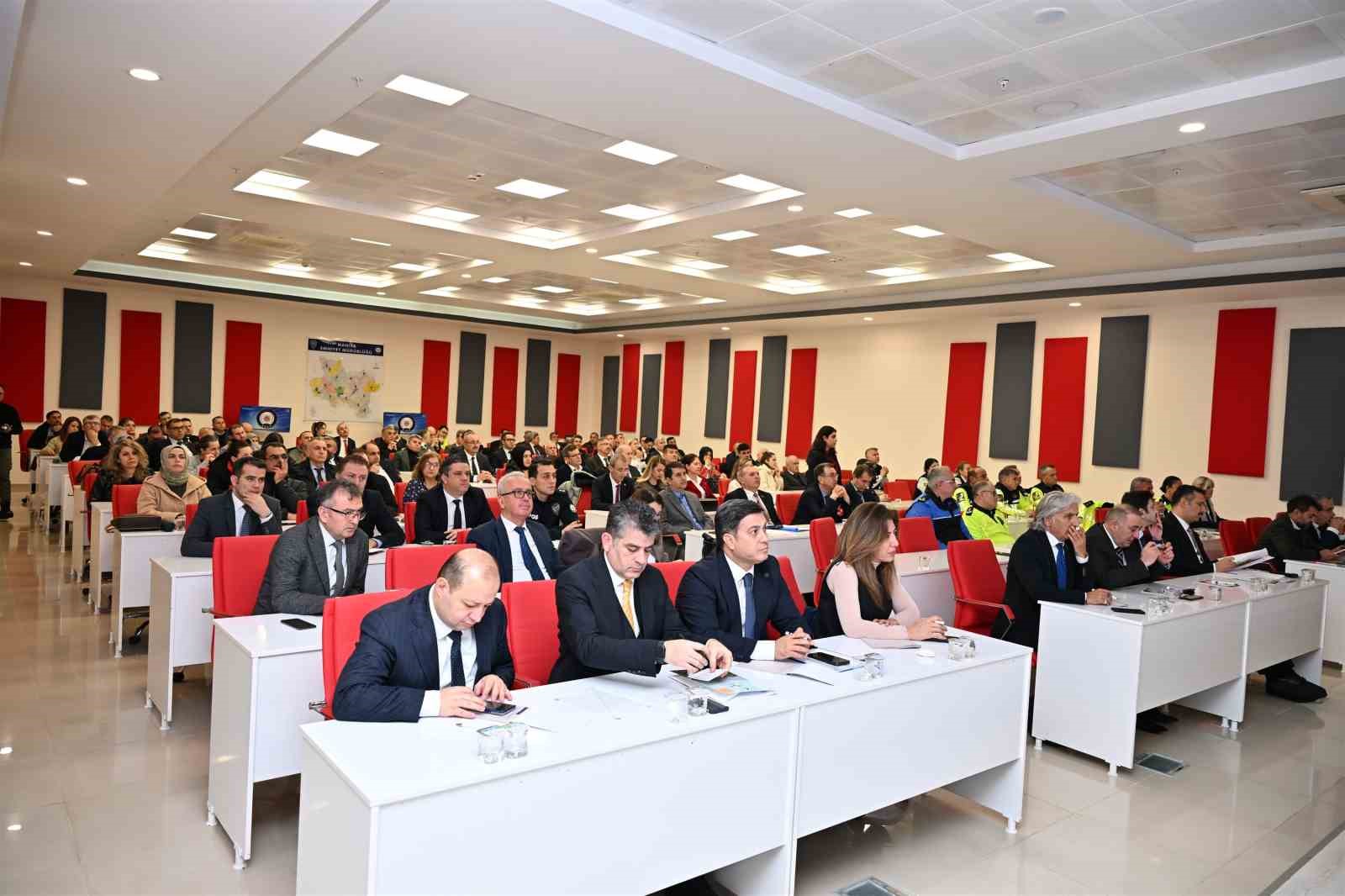 Manisa’da öğrencilerin güvenliği için tedbirler artırılıyor