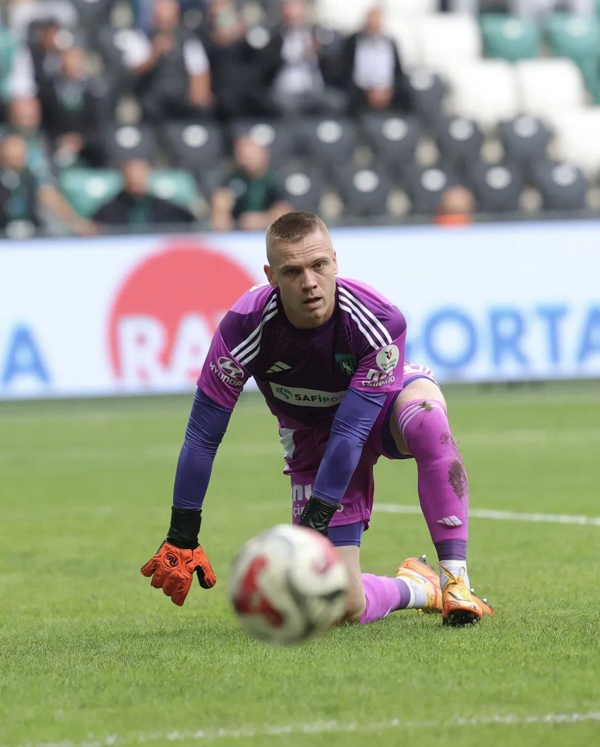 Kocaelispor’da Jovanovic tedavisi için ülkesine gitti