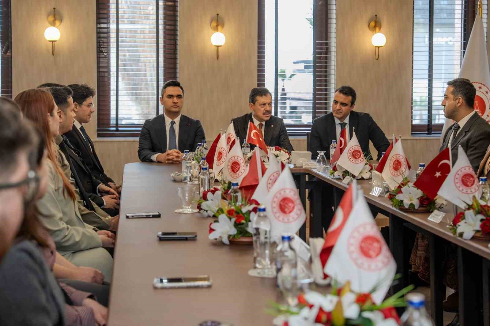 Adli Görüşme Odaları (AGO) personeline İzmir’de süpervizyon eğitimi