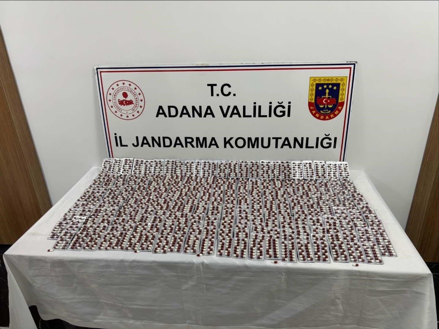 Adana’da 5 bin sentetik ecza ele geçirildi: 2 tutuklama