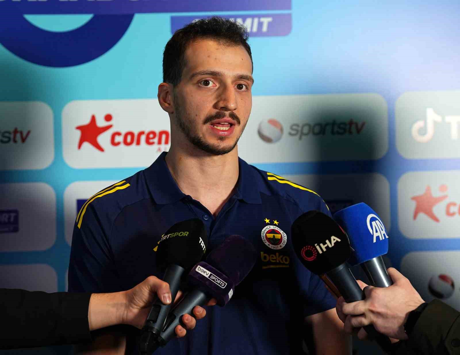 Mert Emre Ekşioğlu: 