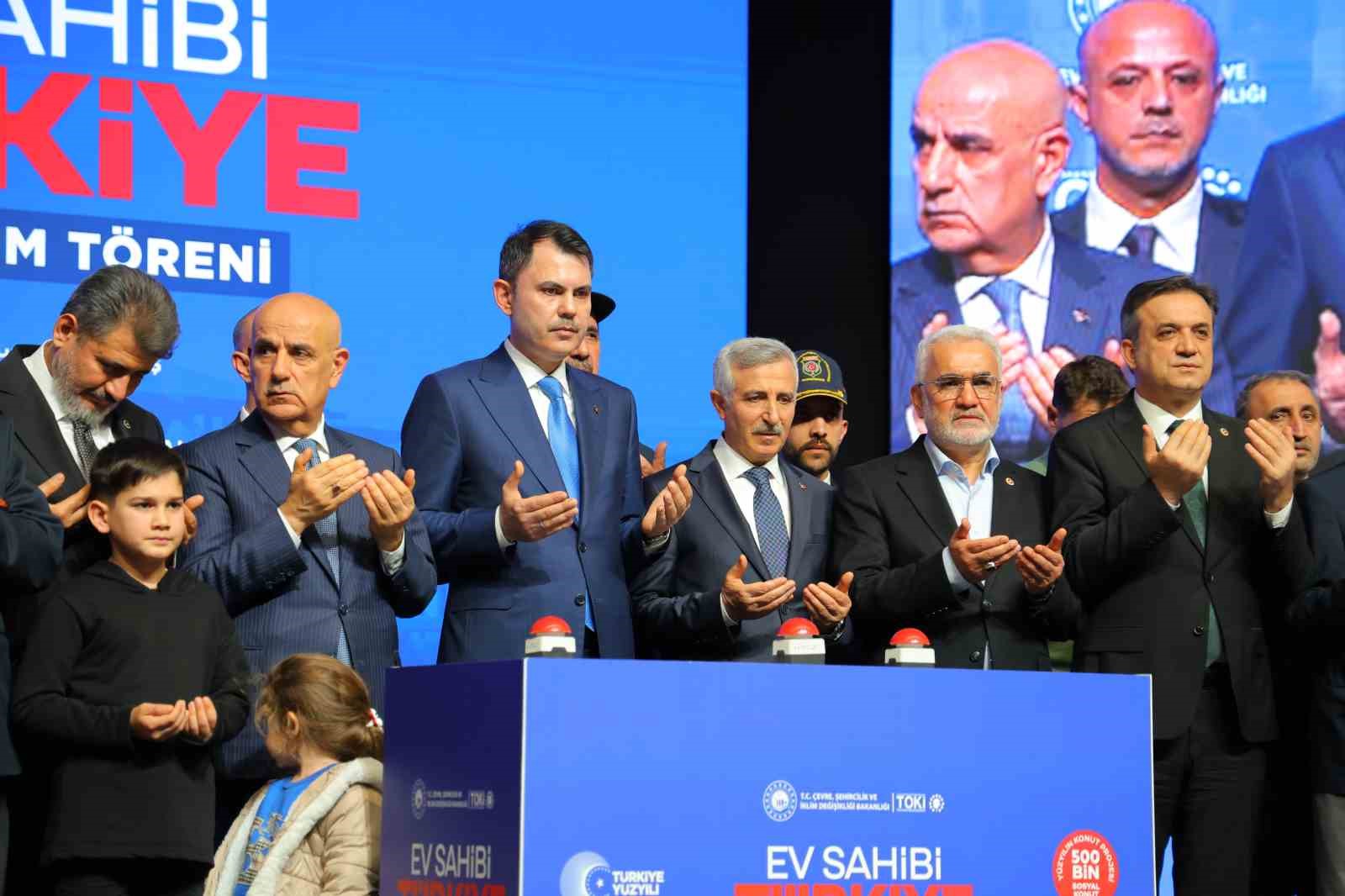 Bakan Kurum’dan CHP Genel Başkanı Özel’e tepki: 