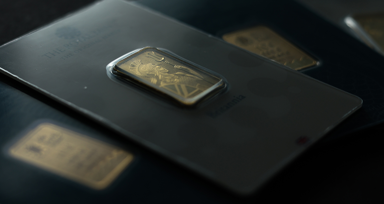 Almanya'da mezarlık çalışanı ve eşi, ölülerin dişlerinden 8 kilogram altın çaldı