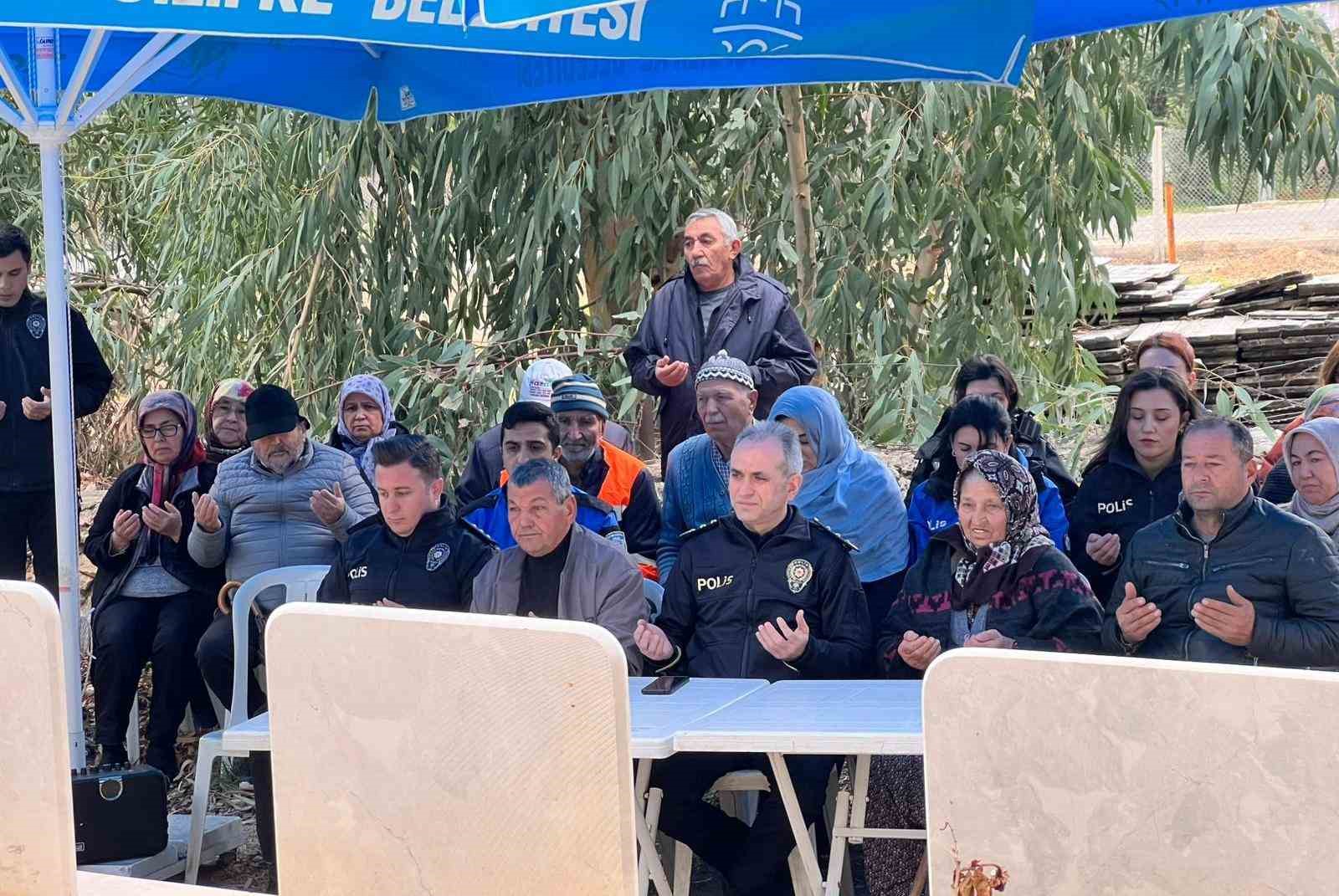 Depremde hayatını kaybeden polisler dualarla anıldı