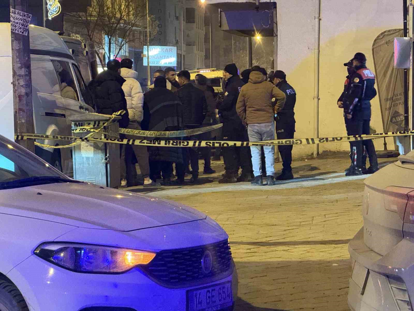 Iğdır’da iş merkezinde şüpheli ölüm