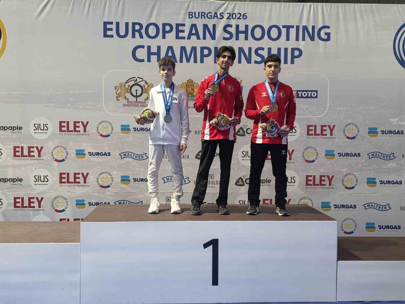 Aydınlı sporcudan Avrupa şampiyonasında çifte madalya