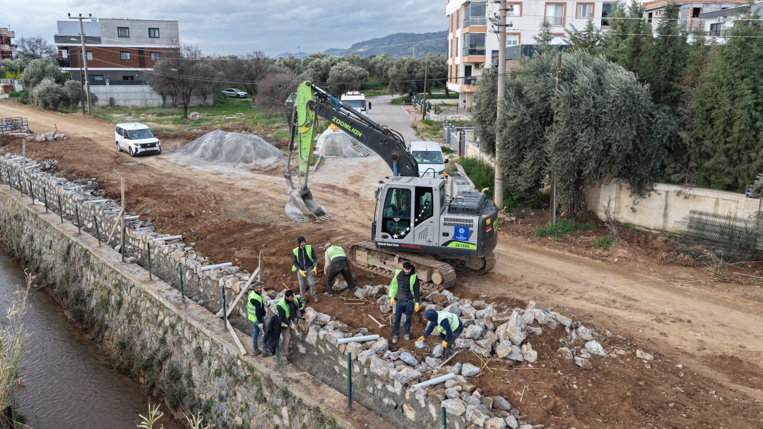 Büyükşehir, Aydın’da çalışmalarını sürdürüyor