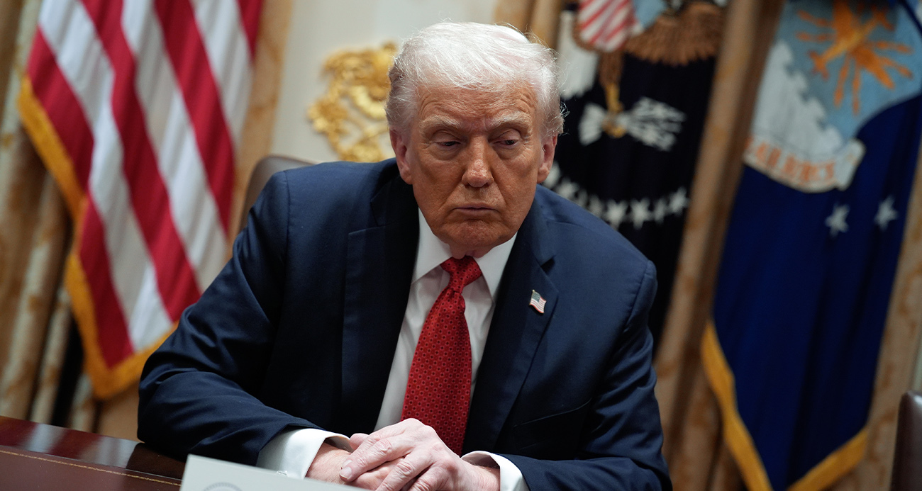 Trump, İran'la müzakerelerin başarısız olması durumunda Orta Doğu'ya ikinci uçak gemisini gönderecek