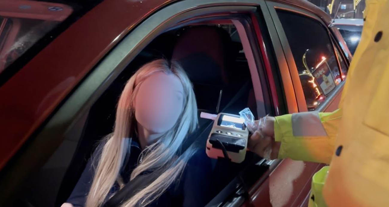 Alkollü kadın sürücünün ehliyetine el konuldu