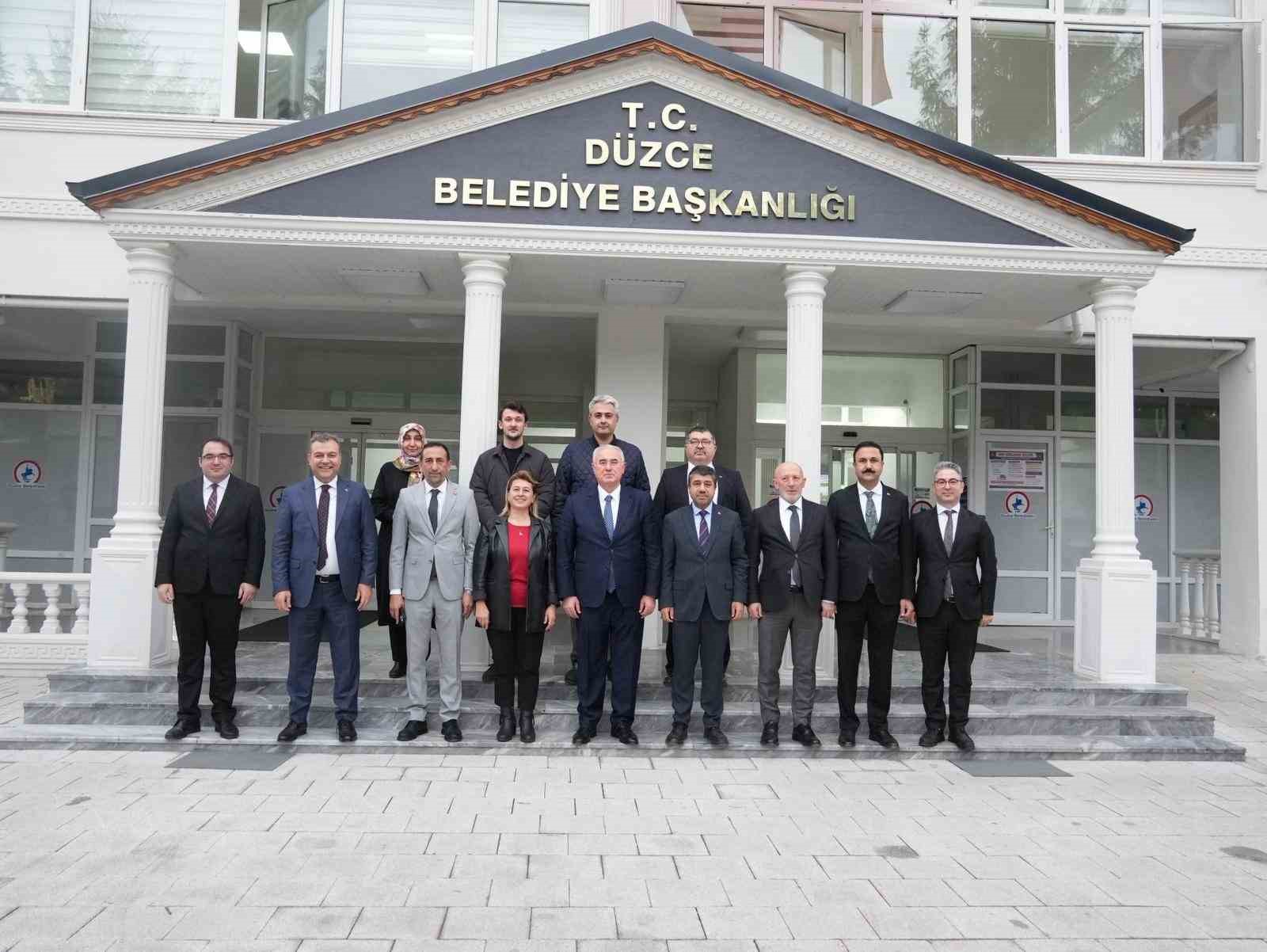 Düzce Belediyesi KDK heyetini ağırladı