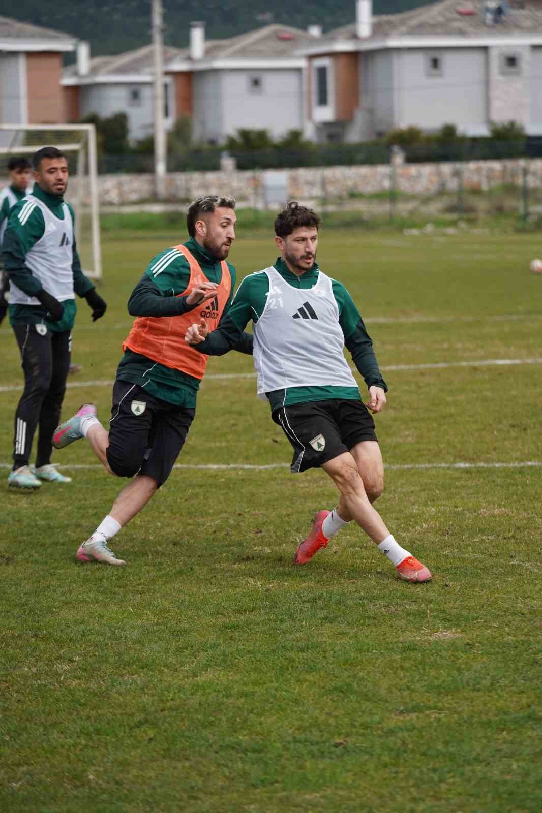 Muğlaspor, şampiyonluk yolunda Erbaa deplasmanına çıkıyor