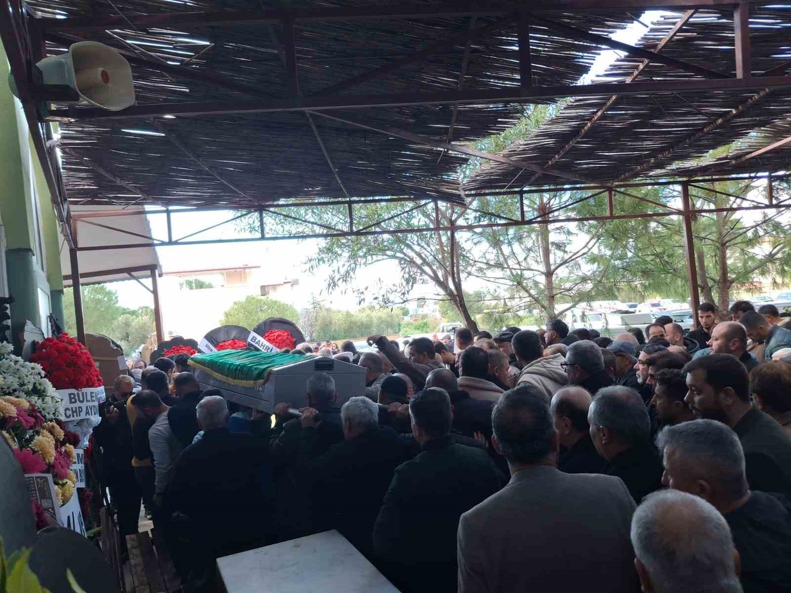 Didim meclis üyesi Erol’un evladı son yolculuğuna uğurlandı