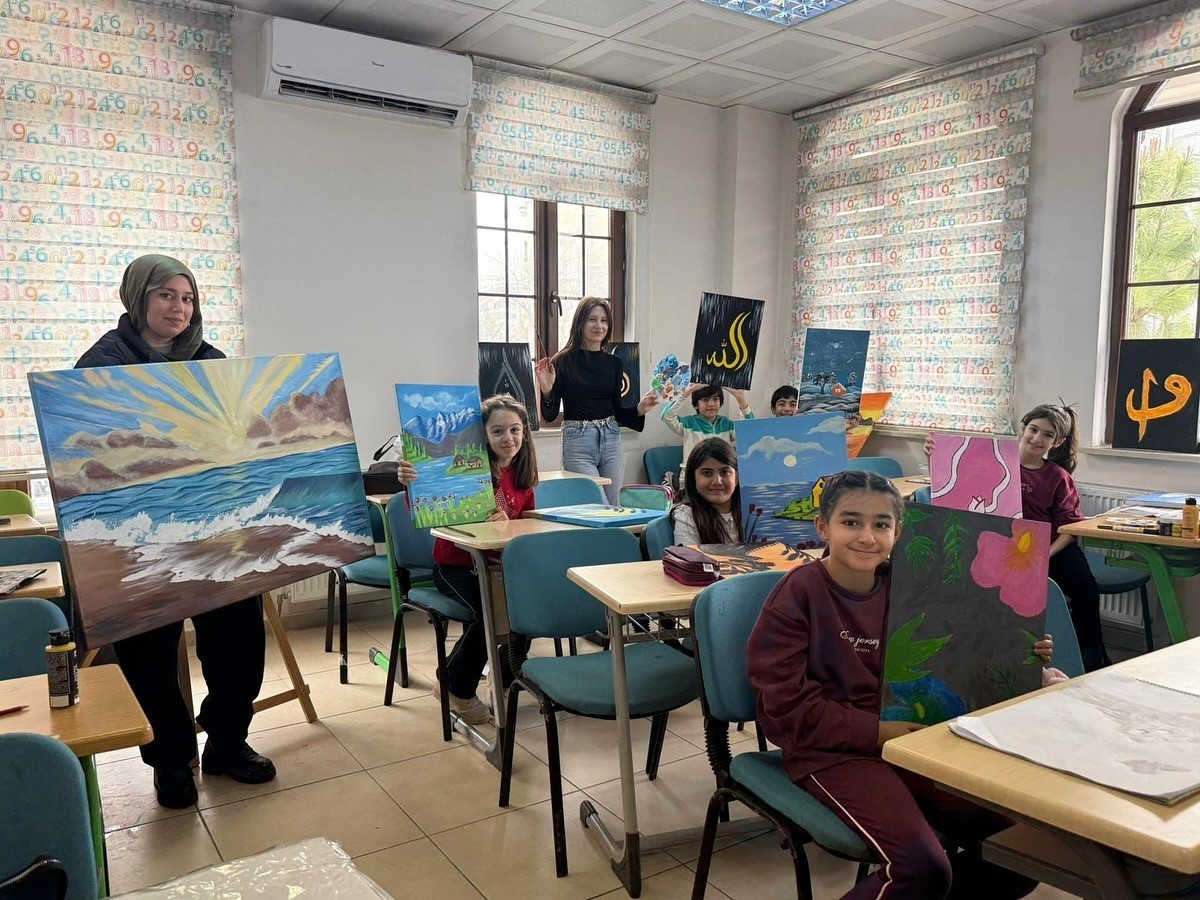 Yeşilyurt Belediyesi’nden çocuklara sanat dolu bir yolculuk