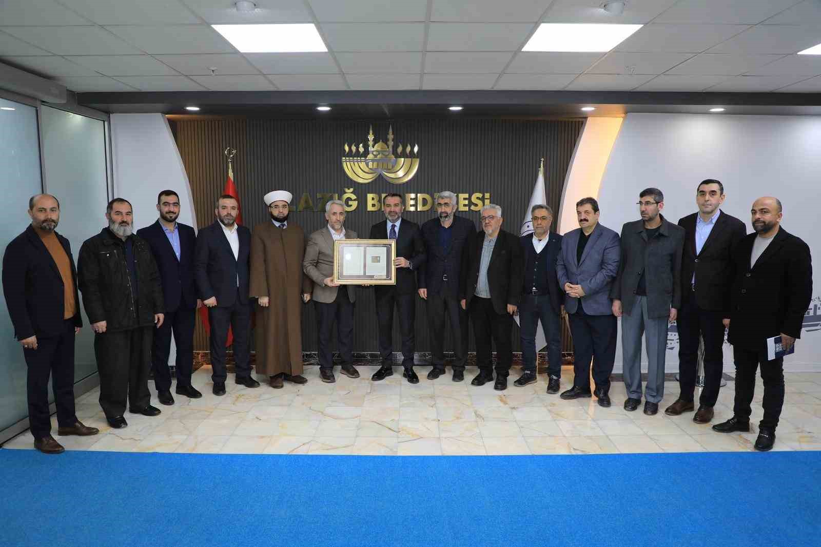 Elazığ ile Han Yunus arasında gönül köprüsü