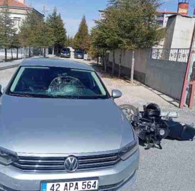 Karapınar’da otomobille motosiklet çarpıştı: 1 yaralı