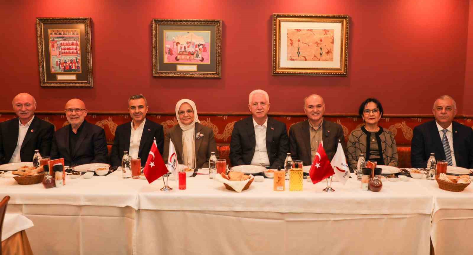 Düzce yemekleri 138 yıllık restoranda pişti