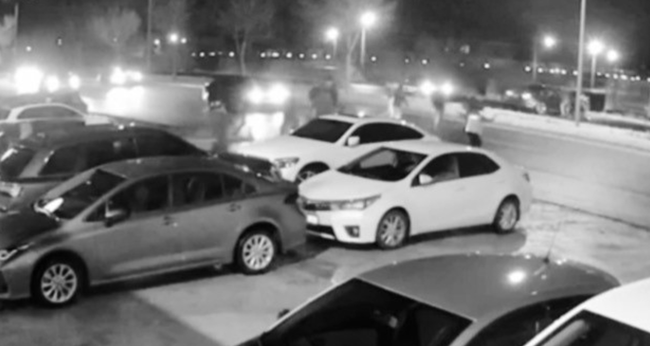 Düzce’deki kaza kamerada: Restorandaki müşteriler ve çalışanlar yardıma koştu