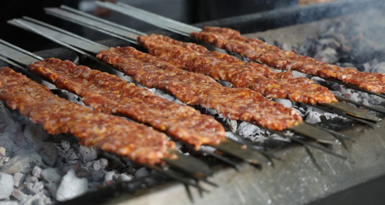Adanalı kebapçılar Ramazan’a hazır: İftar sofralarında lezzet şöleni yaşanacak