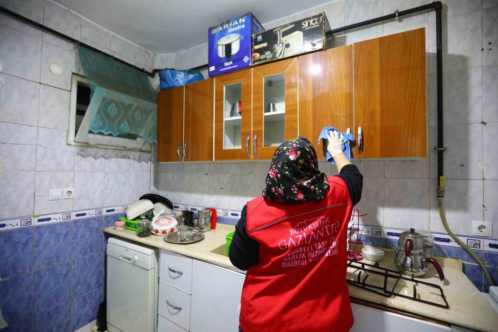 Gaziantep Büyükşehir’den Ramazan öncesi yaşlı ve engellilere kapsamlı destek