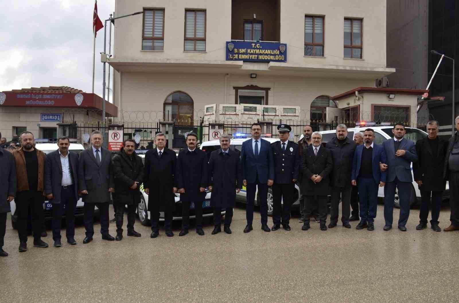 Hayırsever Ali Erdemoğlu’ndan Besni emniyetine 5 araç