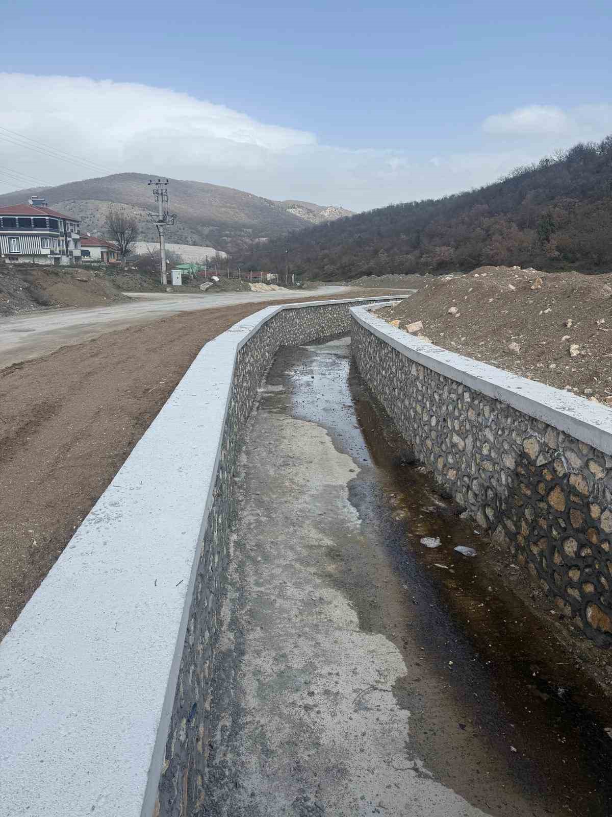 Baharözü Mahallesi’nde yıllardır süren sorunlar çözüme kavuştu