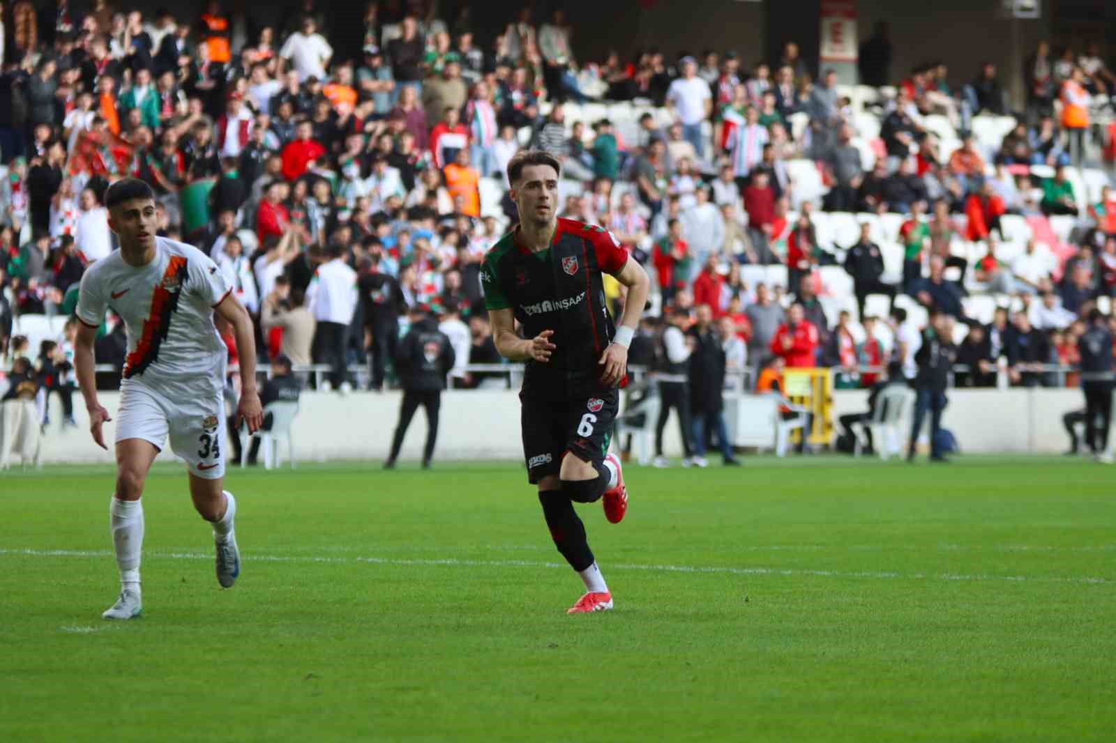 Karşıyaka’da Alpay Eroğlu şoku