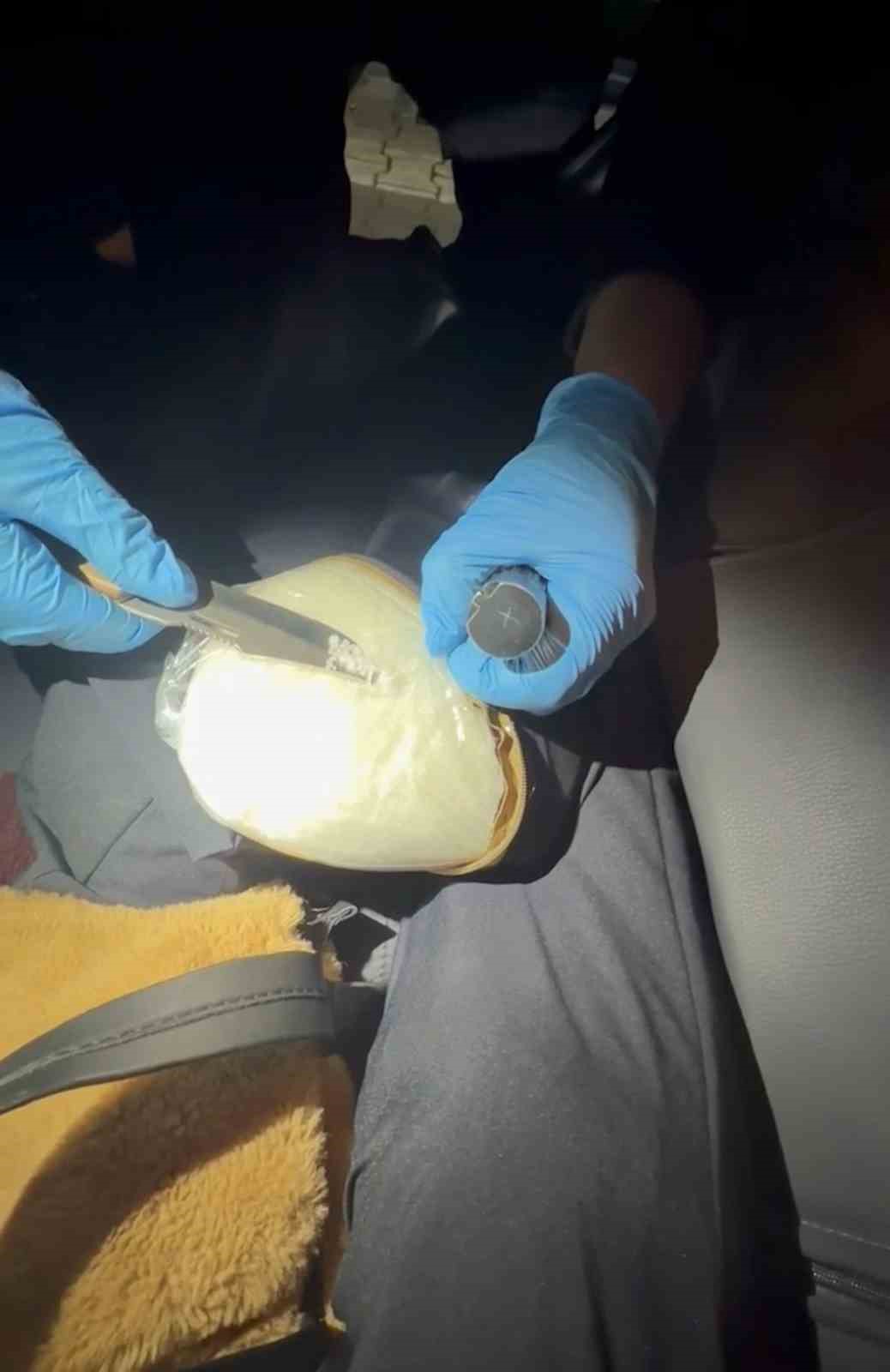 Siirt’te otomobilde 31 kilo metamfetamin ele geçirildi: 4 tutuklama