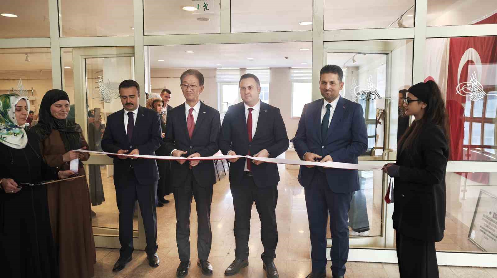 Japonya Büyükelçiliği’nden Ahlat’ta kadın istihdamına destek