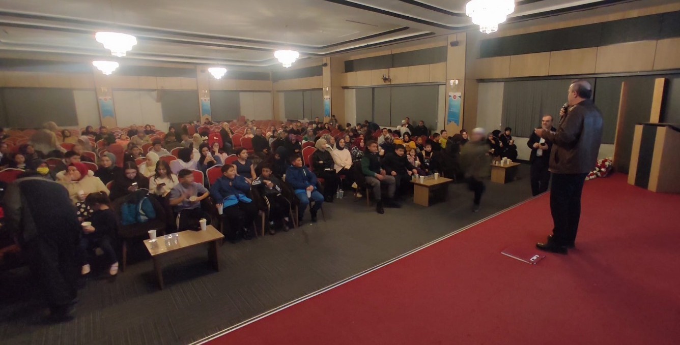 Kütahya’da gençlere yönelik 