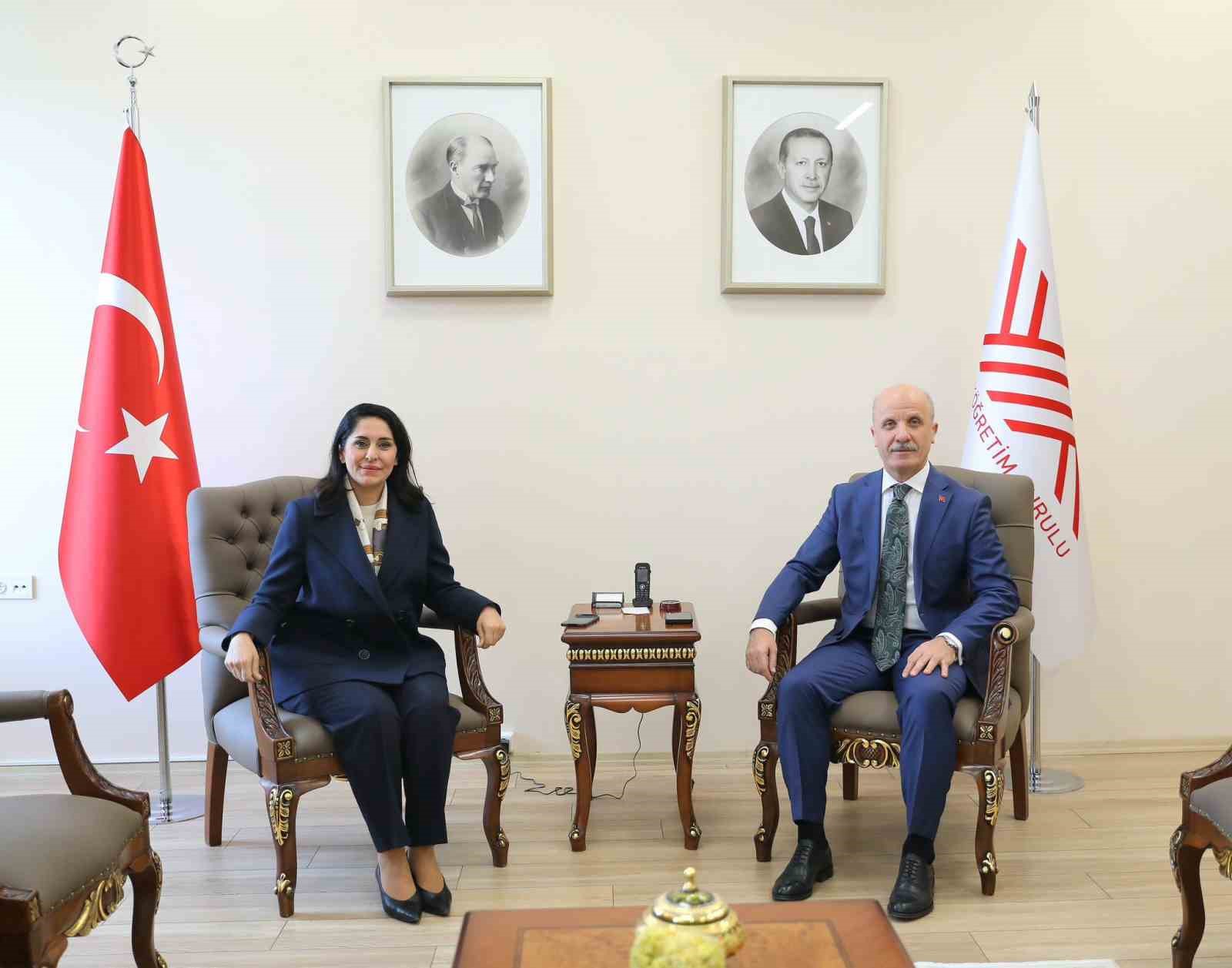 AK Parti Genel Başkan Yardımcısı Tuncer: 