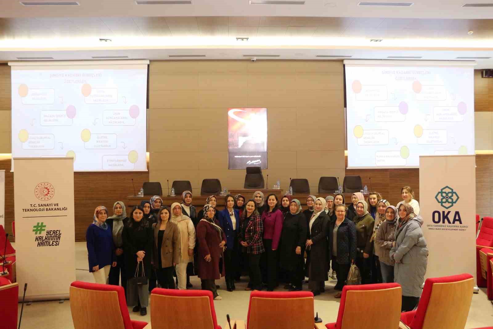 ’Ev Eksenli Çalışma ve Dijital Girişimcilik Eğitimleri’ tamamlandı