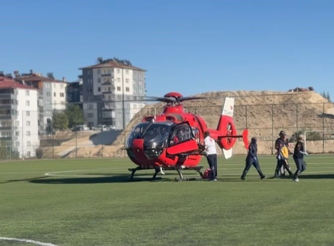Malatya’da ambulans helikopter 86 yaşındaki hasta için havalandı
