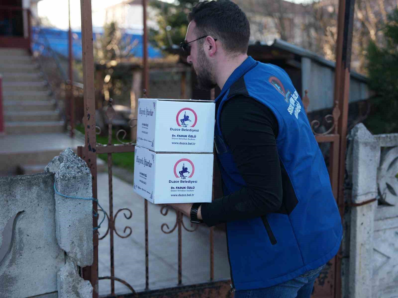 Düzce’de ihtiyaç sahipleri yalnız bırakılmıyor