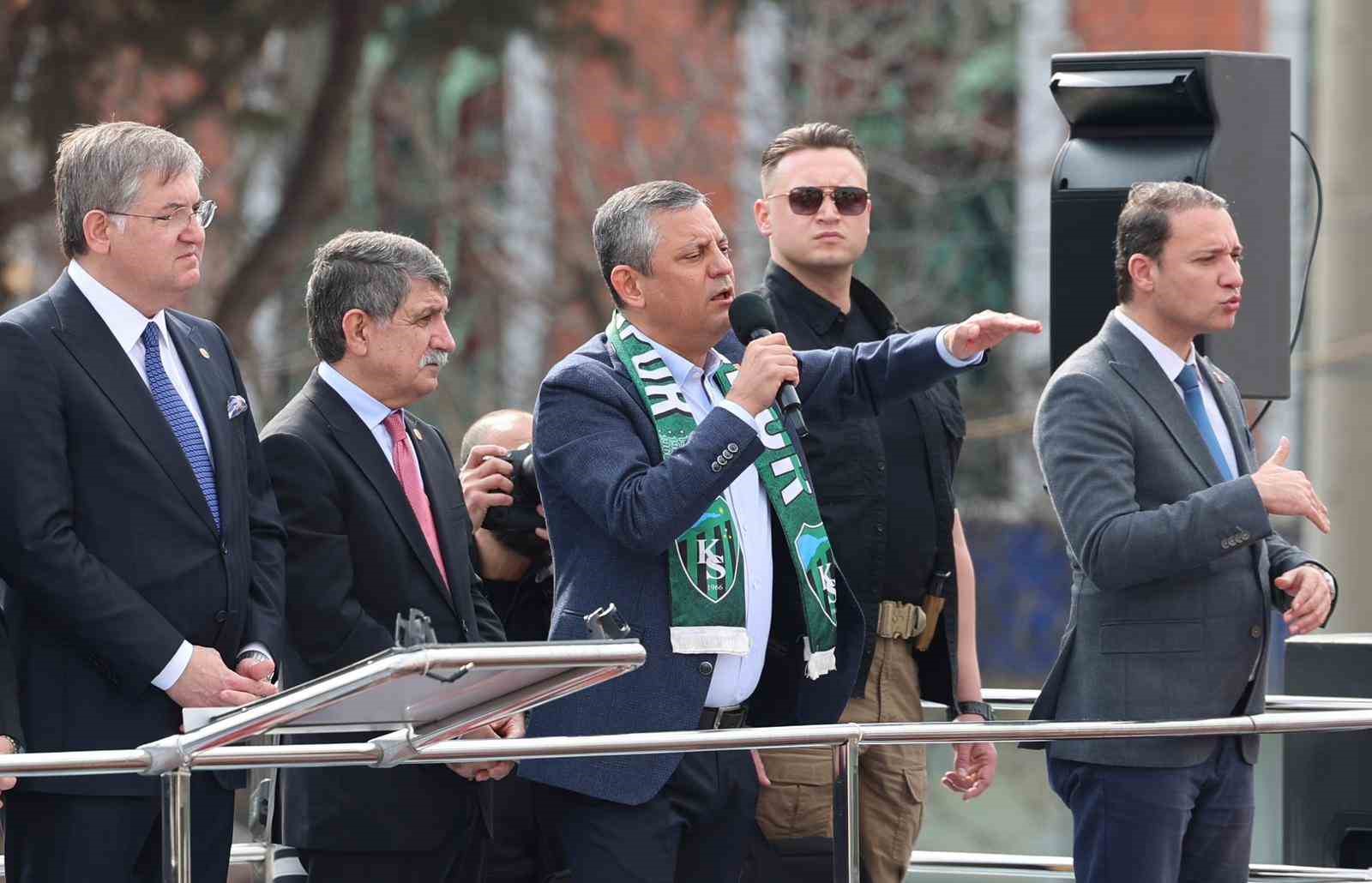 CHP Genel Başkanı Özel: 