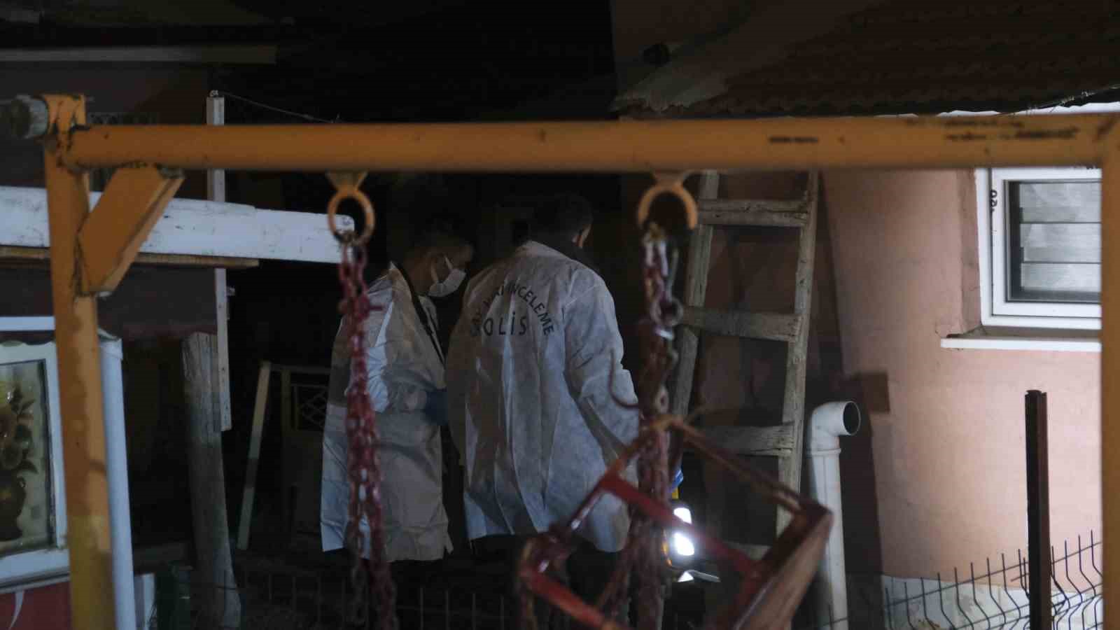 Karaman’da çatıdan düşen şahıs yaralandı