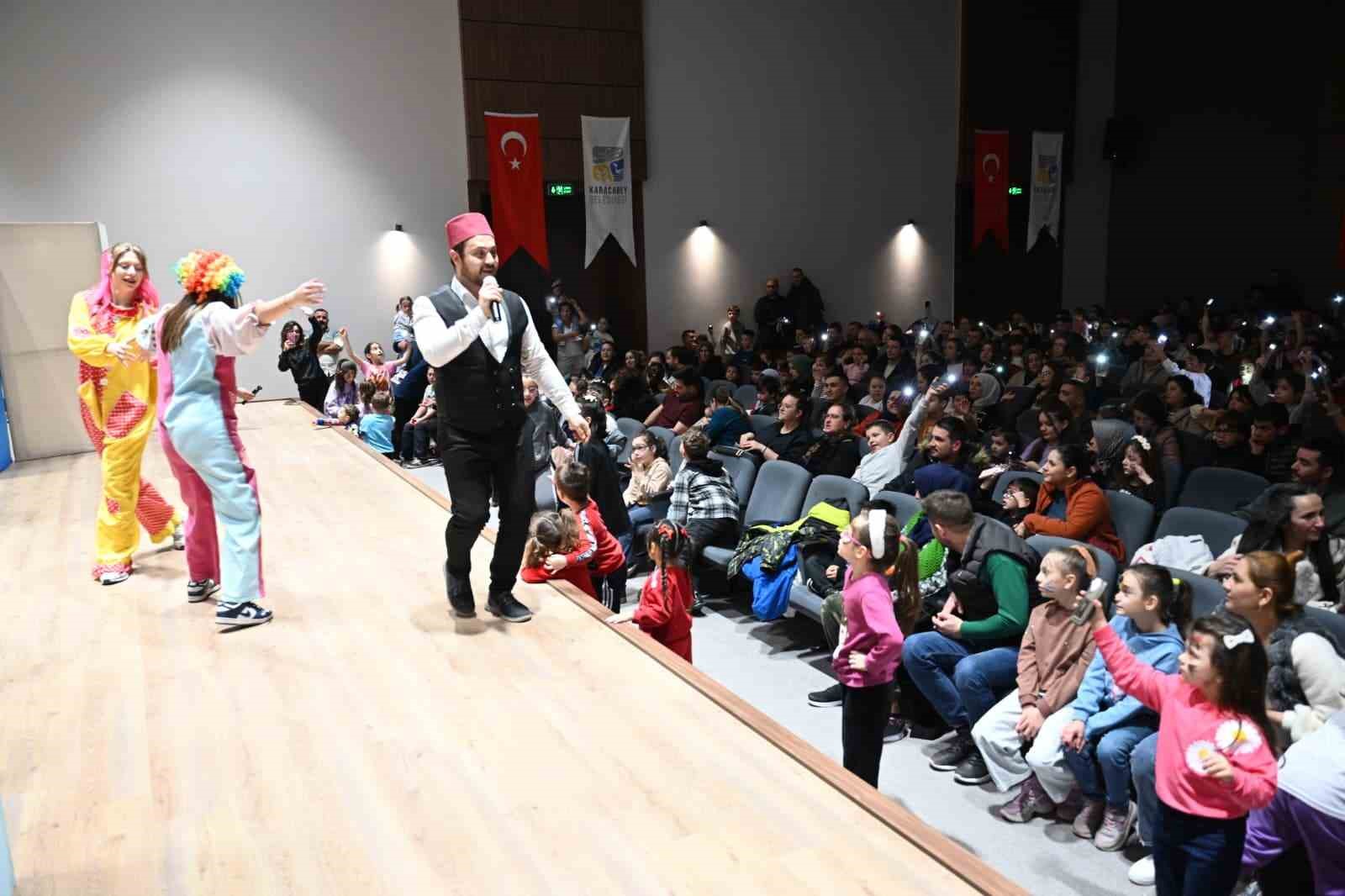 Karacabey Belediyesi’nden Ramazana yakışır kültür şöleni