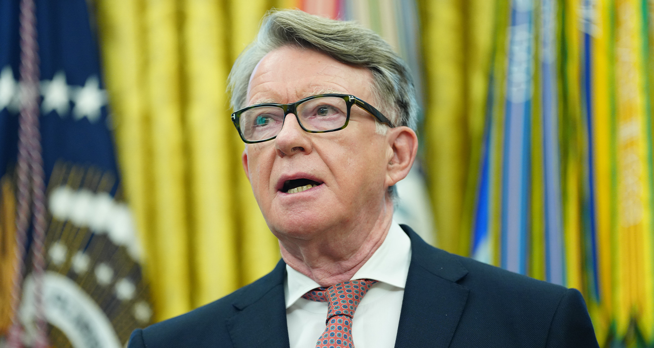 Devlet sırlarını Epstein ile paylaşmakla suçlanan İngiliz siyasetçi Mandelson gözaltına alındı