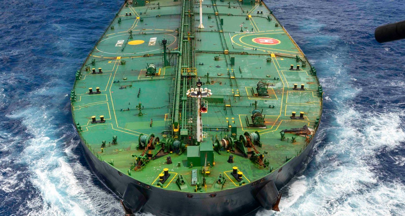 ABD, Hint Okyanusu'nda yaptırım uygulanan bir petrol tankerine el koydu