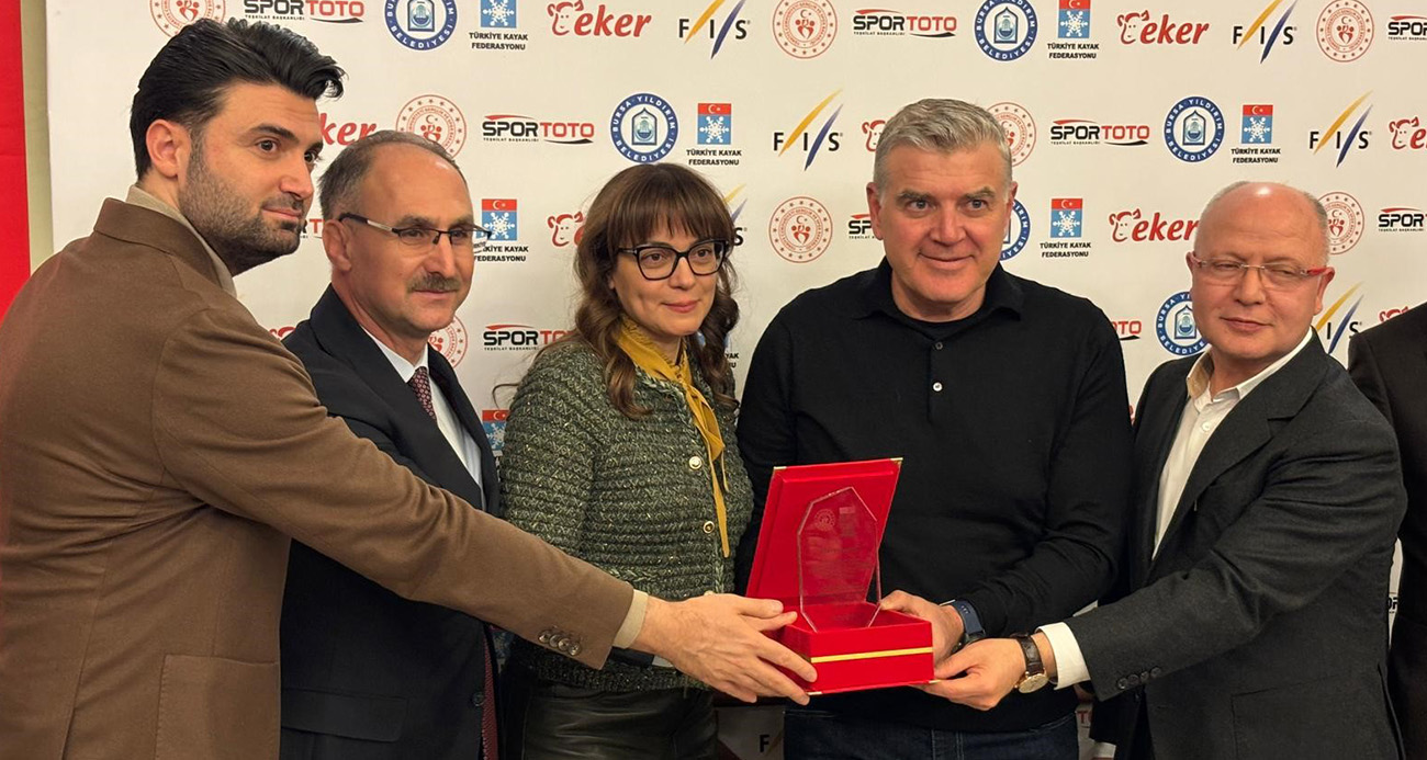 Uludağ’daki uluslararası kayak organizasyonlarının lansmanı Bursa’da yapıldı