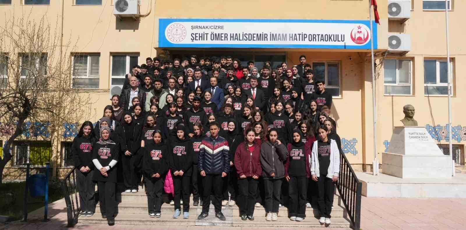 Cizre Kaymakamı Baycar, lise öğrencilerine tavsiyelerde bulundu