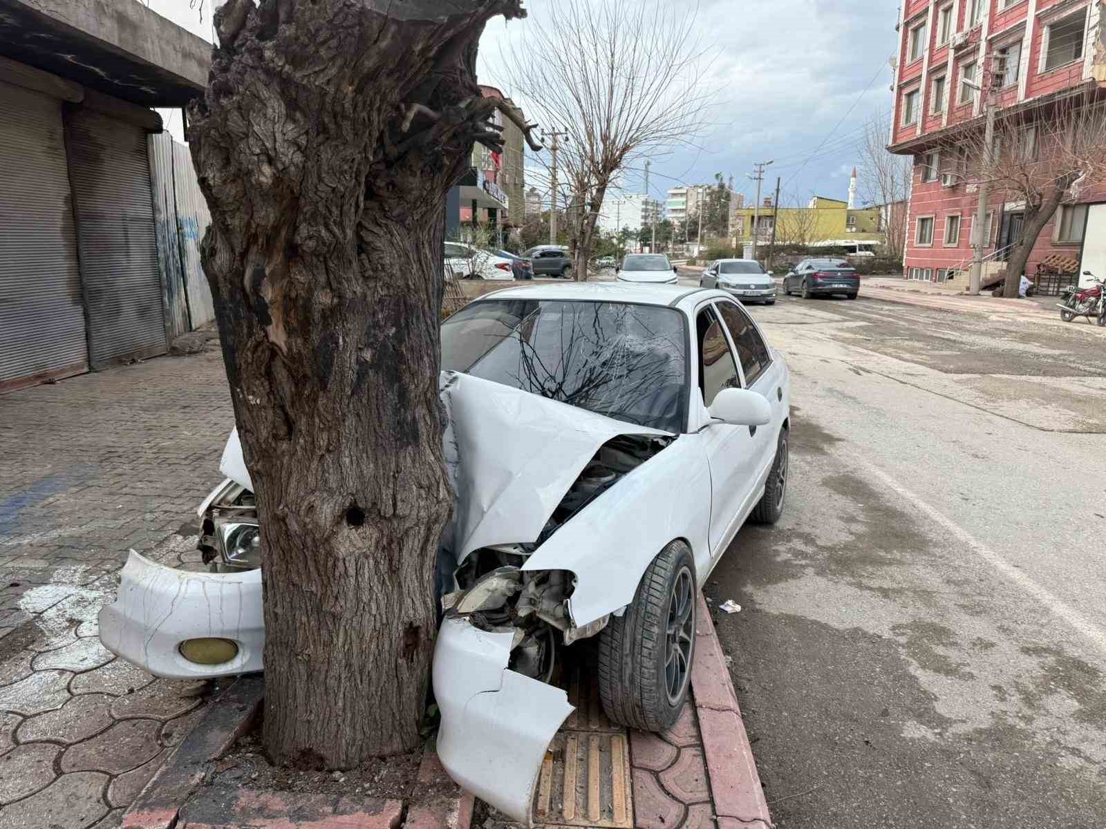 Ehliyetsiz direksiyona geçip kaza yapan çocuk sürücüye 46 bin 874 TL ceza uygulandı