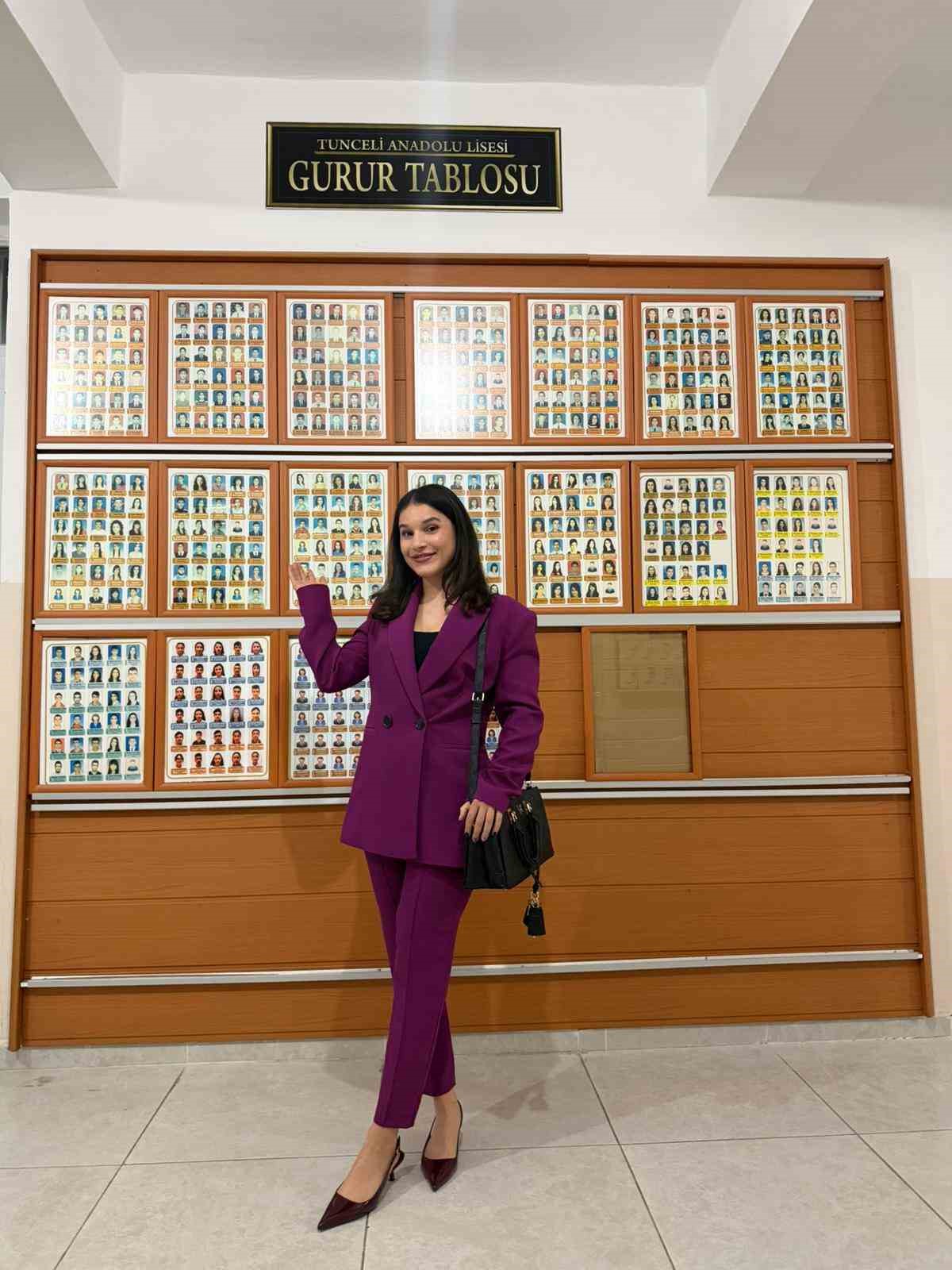 Avrupa ve dünya şampiyonu Erivan Barut, mezun olduğu okulda öğrencilerle buluştu