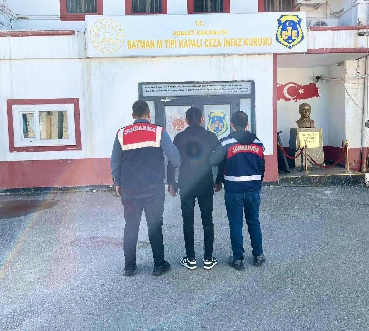 Batman’da aranan 33 şahıs yakalandı