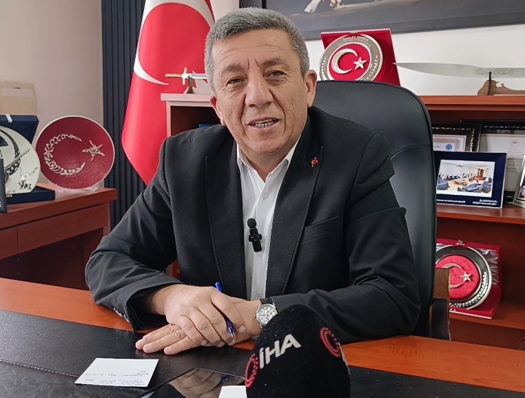 Kırşehir’de çiftçinin yüzü yağışlarla güldü