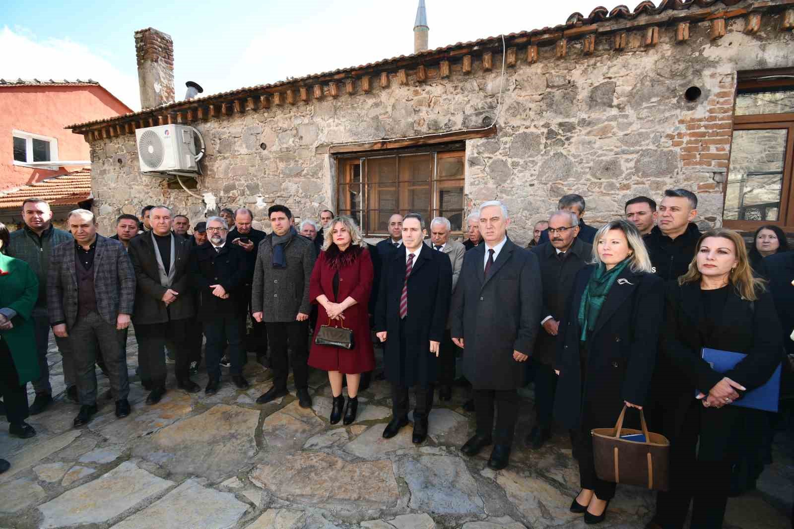 Bergama’da tarihi hamamdan Parşömen Müzesi’ne uzanan yolculuk