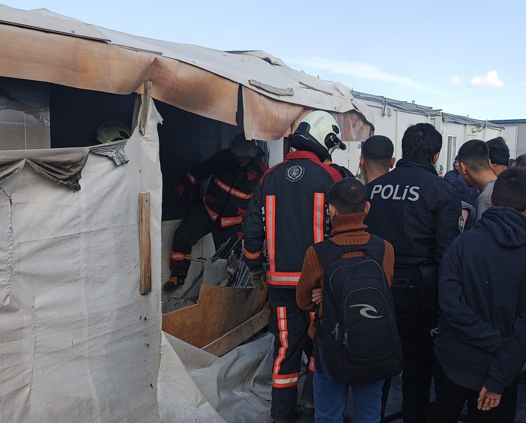 Malatya’da konteynerde yangın