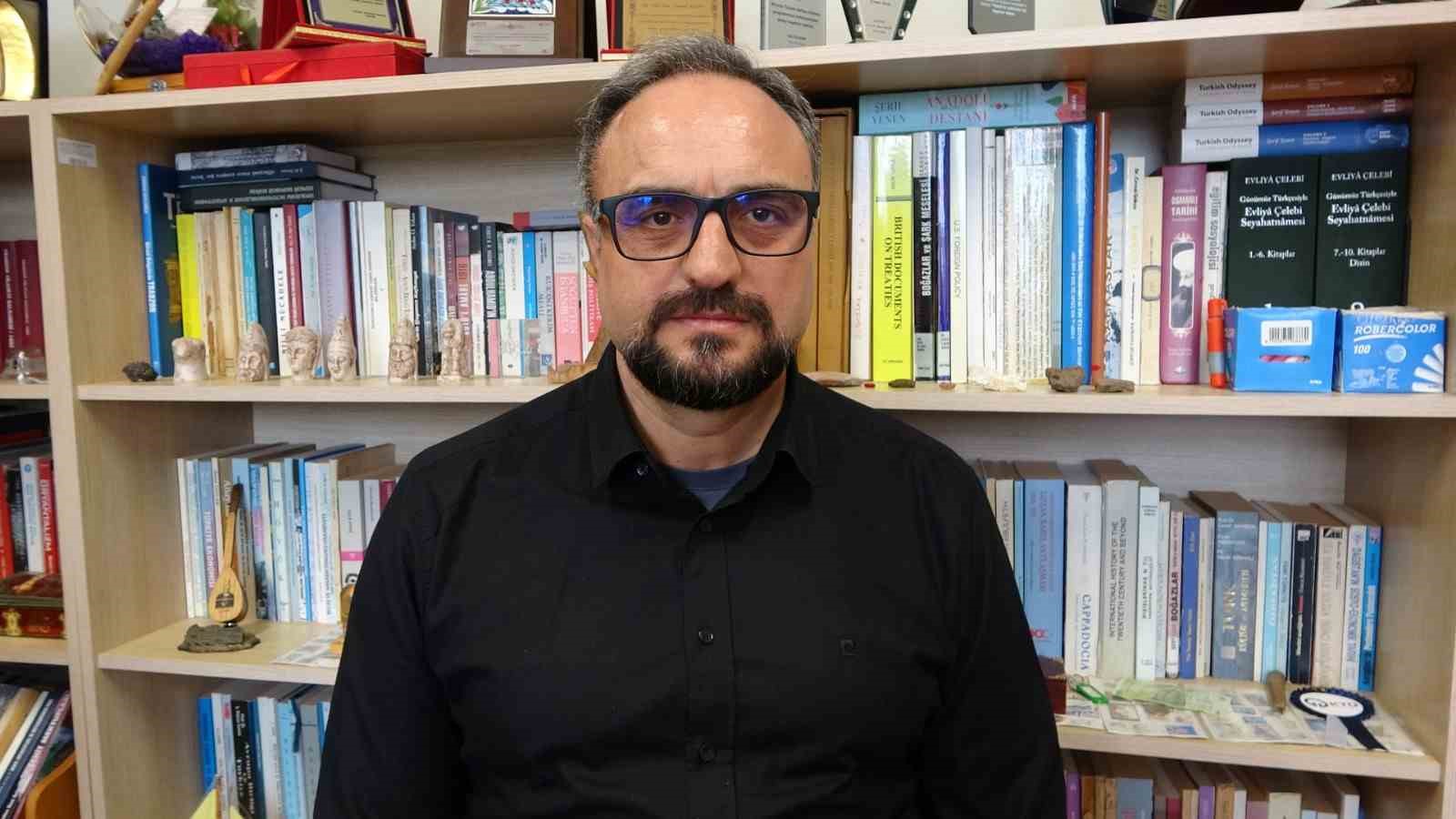 Prof. Dr. İsmail Köse: 