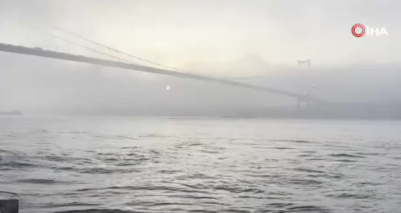 İstanbul güne sisle uyandı